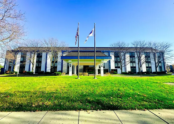 Hampton Chicago-naperville