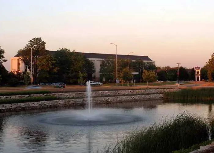 Hampton Chicago-naperville Hotel 3*